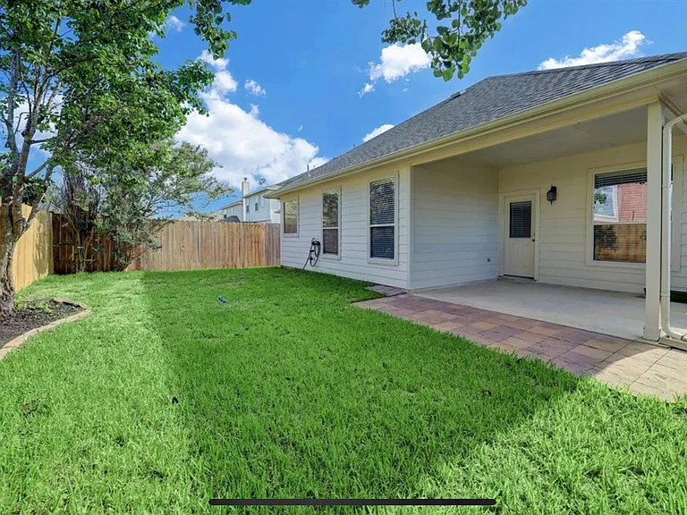 6422 Richland Hills Dr — Photo 17