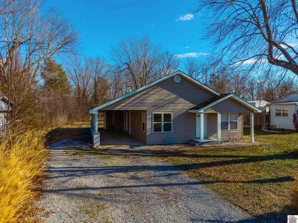 469 Christian Fellowship Rd, Benton, KY 42025