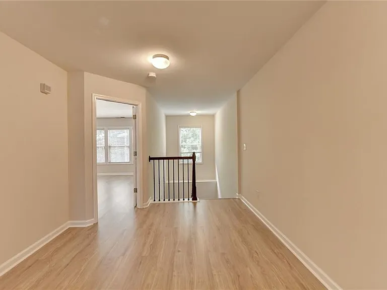 2152 Greencrest Cir — Photo 29