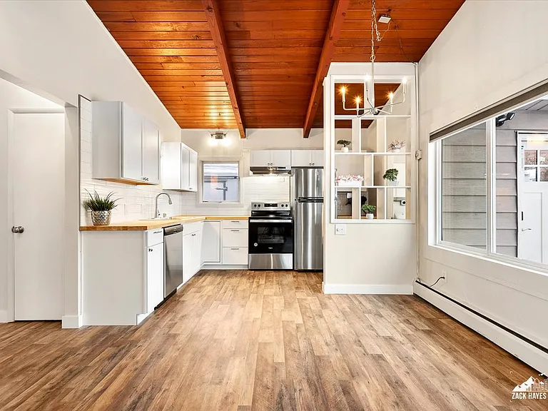 603 Vine Ave — Photo 8