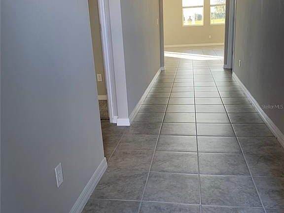 2nd image of 276 Towns Cir