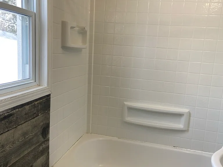 334 Albert St E — Photo 7