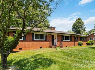 5111 Tewkesbury Rd, Charlotte, NC 28269