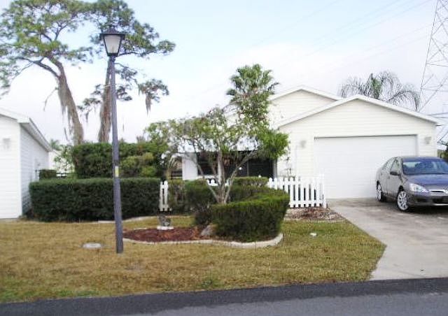 1st image of 1635 Navidad St