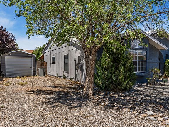 3rd image of 2595 Diamond Peak Dr NE