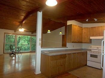 4th image of 2505 Wawona Dr
