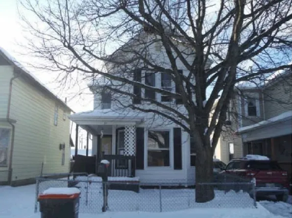 21 Dewey Ave, Newark, OH 43055