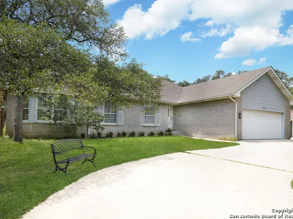 1627 Rob Roy Ln, San Antonio, TX 78251