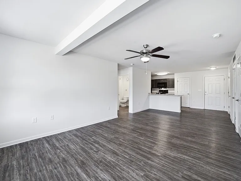 Crescent Villas — Photo 14