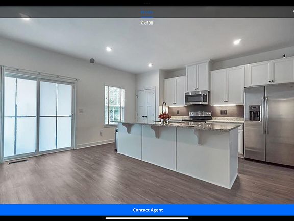 3rd image of 461 Westport St #461