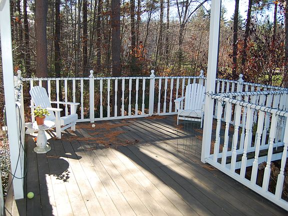 custom deck with pergola