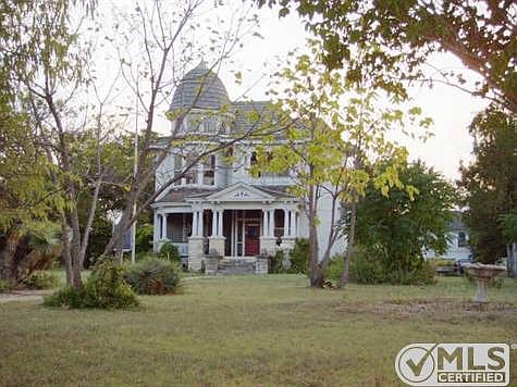 2nd image of 769 Samuels Ave