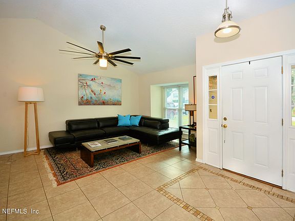 4th image of 12745 Serenade Cir S