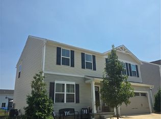 5249 Decker St, Barberton, OH 44203