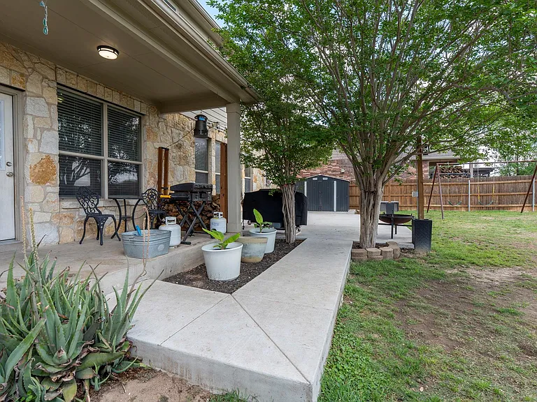 227 Sandstone Trl — Photo 23