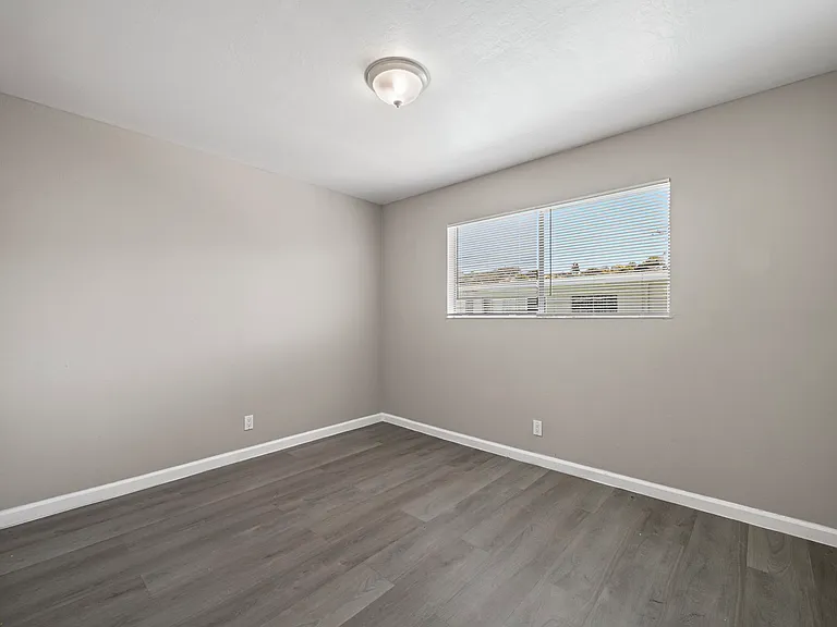 795 Sycamore Ave — Photo 9