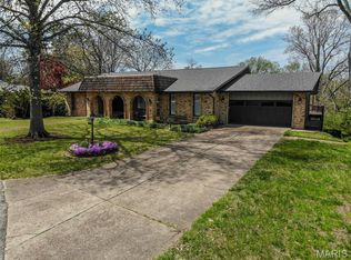 10 Kings Pond Rd, Saint Louis, MO