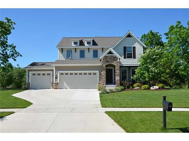 13500 Blaisdell Dr photo 1