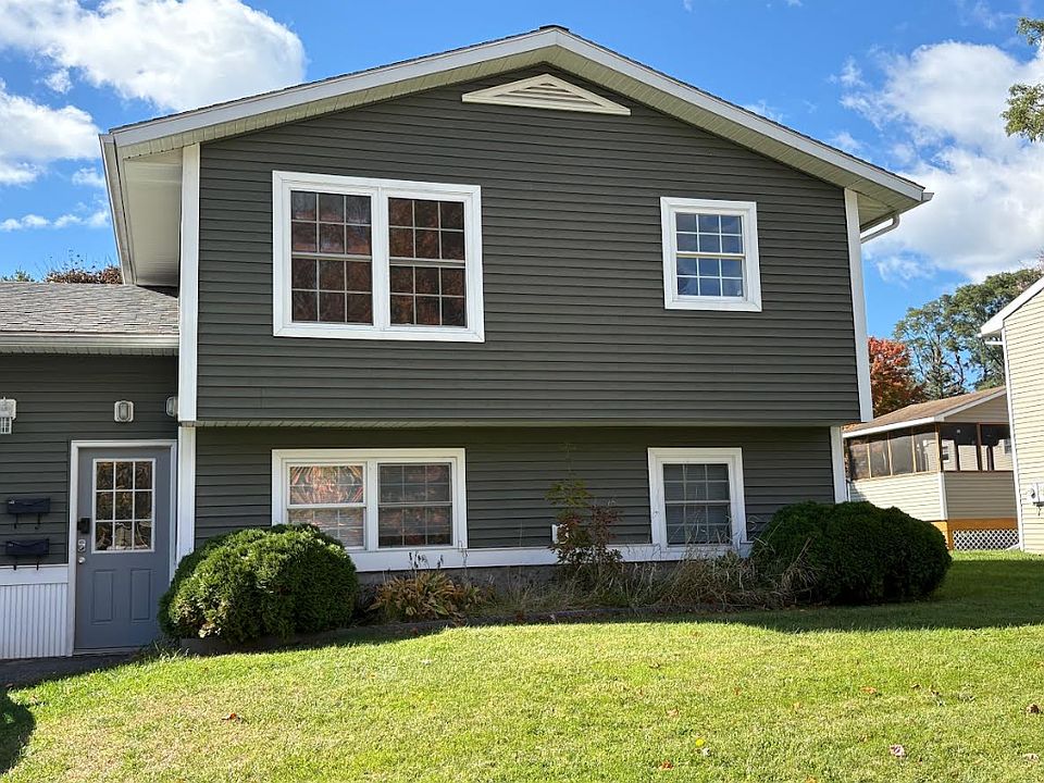 1st image of 10 Southview Dr #A