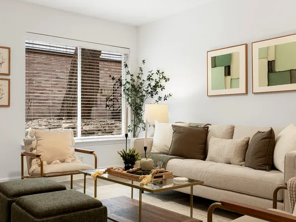 2020 S Congress Ave APT 2114, Austin, TX 78704