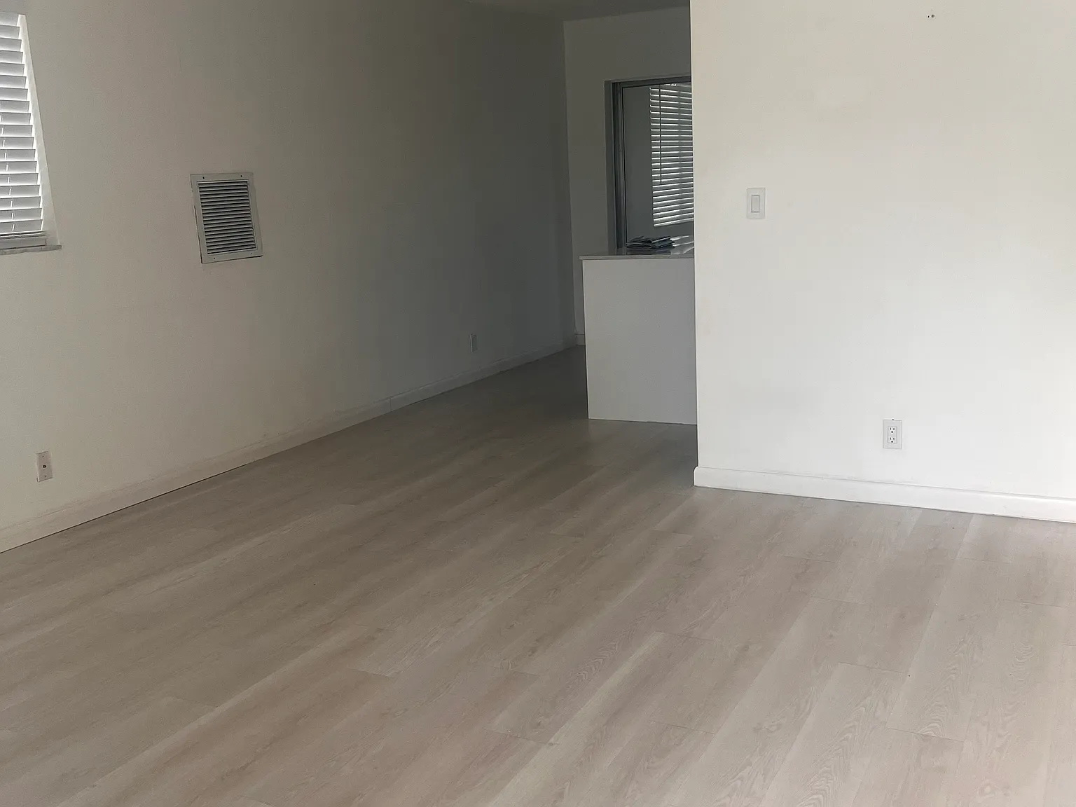 2 bed, 1200 sqft, $2,500 — Photo 3