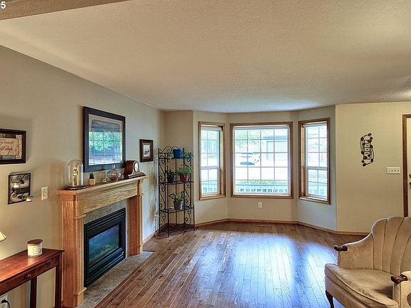 5th image of 1512 NE 17th Ave