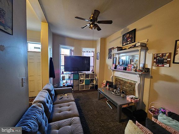 3rd image of 1511 N Fulton Ave