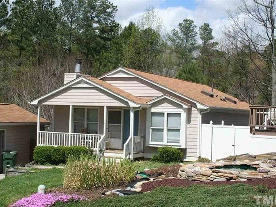124 Oak Hill Loop