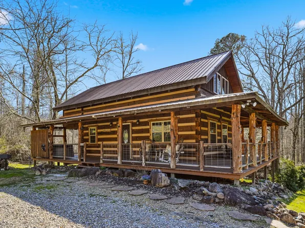 (undisclosed Address), Cosby, TN 37722