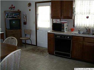 3rd image of 25 Coolidge Dr