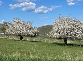 24 Maillet Ln, Hot Springs, MT 59845