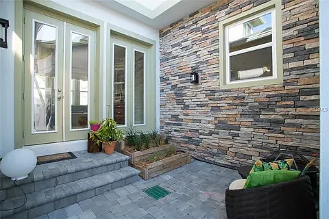 9462 Becker Ct — Photo 22