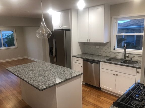 4th image of 5204 S Laramie Ave