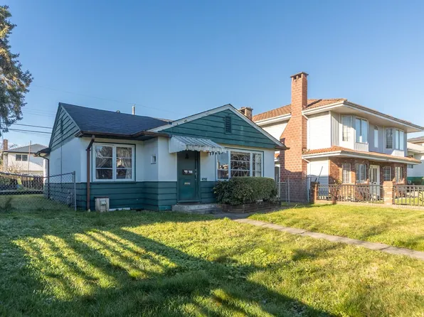 4791 Culloden St, Vancouver, BC V5V 4X8