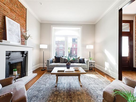 5th image of 2205 Sidney St