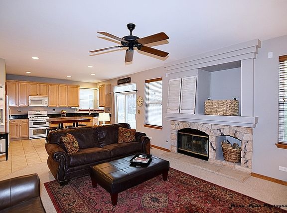 4th image of 254 Fairhaven Dr