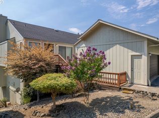 3 NE Spyglass Loop #3, Roseburg, OR 97470