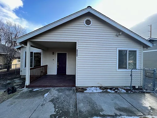 1355 NW Davenport Ave Photo 1