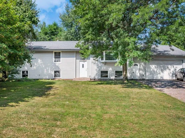 13451 Yorktown Ln N, Champlin, MN 55316