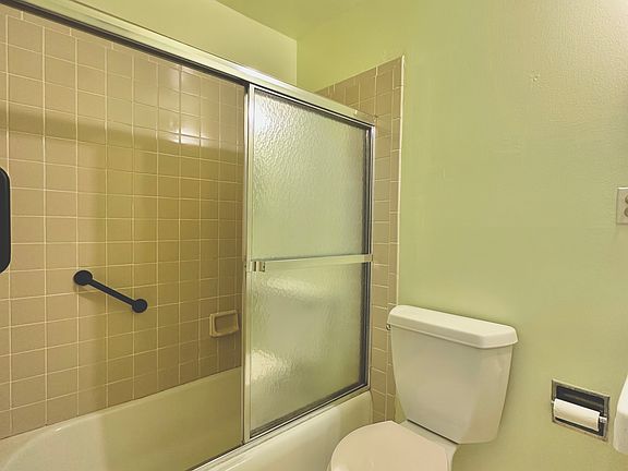 2nd image of 675 25th Ave APT 202