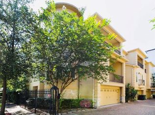 4115 Barnes St, Houston, TX 77007