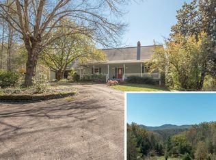 375 Summer Oaks Ln, Franklin, NC 28734