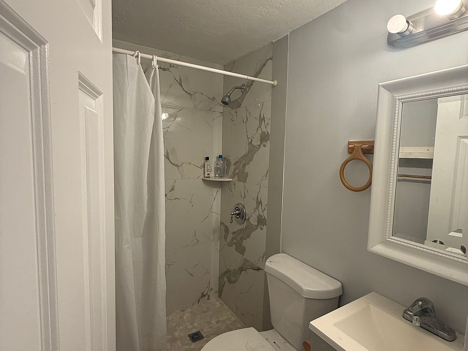 1st image of 587 Beacon St #B4
