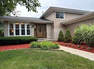 16529 Edgewood Dr, Plainfield, IL 60586