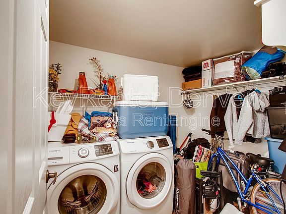 4th image of 969 S Pearl St APT 107