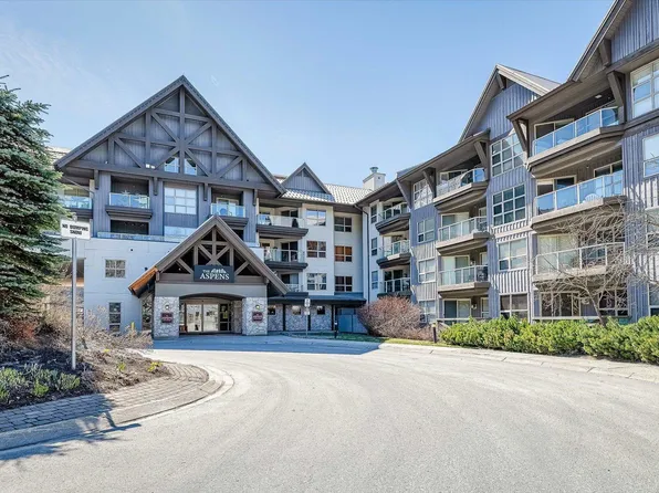 4800 Spearhead Dr #212, Whistler, BC V8E 1G1