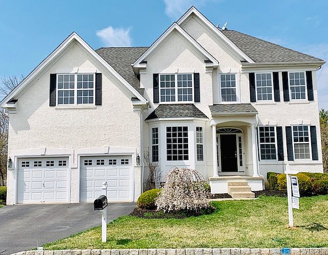 THIS CAN BE YOUR HOME!