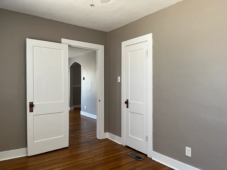 406 Princeton Dr SE — Photo 14