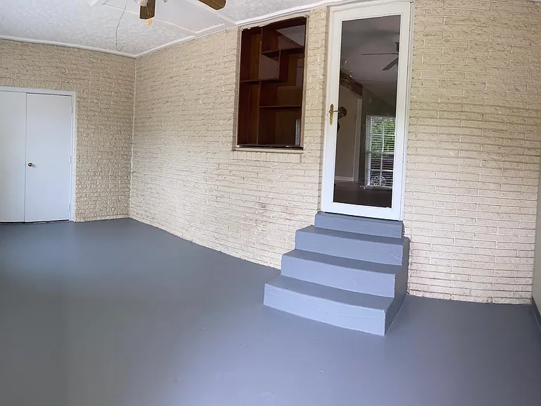 1050 Clarence Binkley Rd — Photo 15