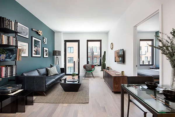 Rented by Bold New York | media 14